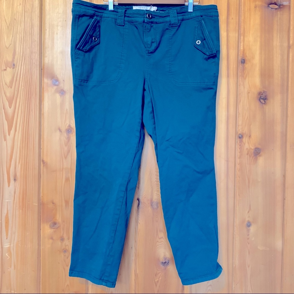 Torrid pants- 3 pair, size 18